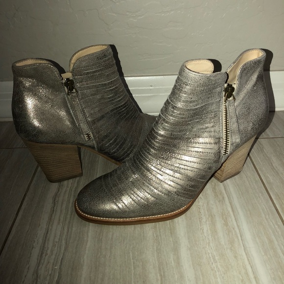 Paul Green Shoes - Paul Green Malibu Sliced Zip Bootie Shoes Sz 7